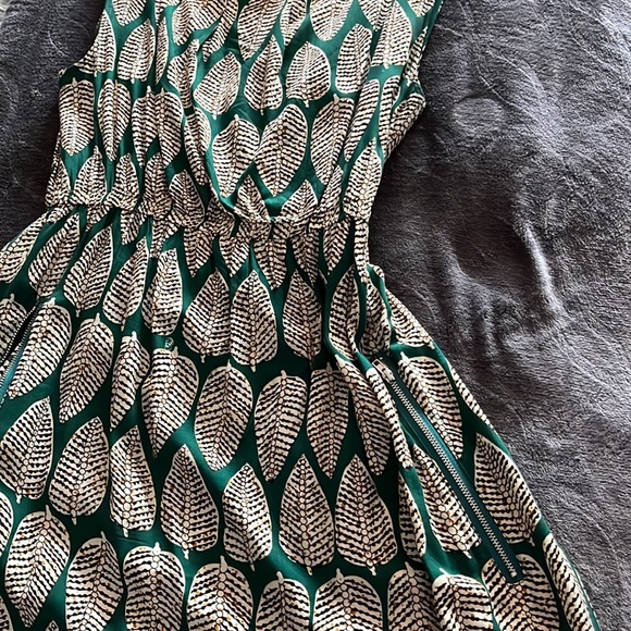 Cute summer dress - pockets and lined - Picture 5 of 7